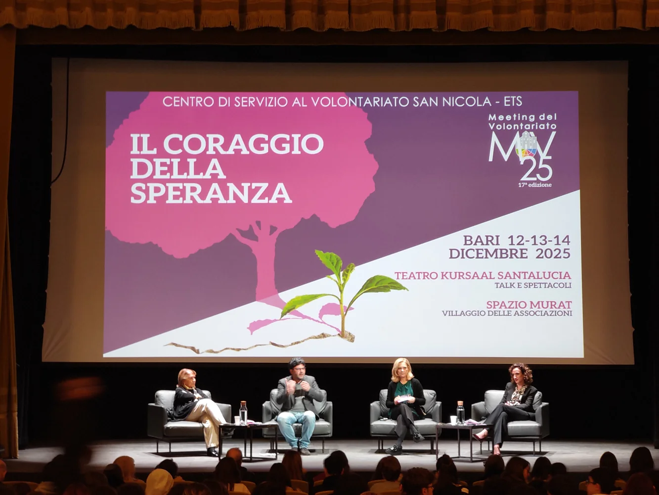 Foto dell'incontro "Per una speranza dello sguardo - Il coraggio dell'ascolto" - Meeting del Volontariato 2025 "Il Coraggio della Speranza" 13 Dicembre 2025 ore 10:00